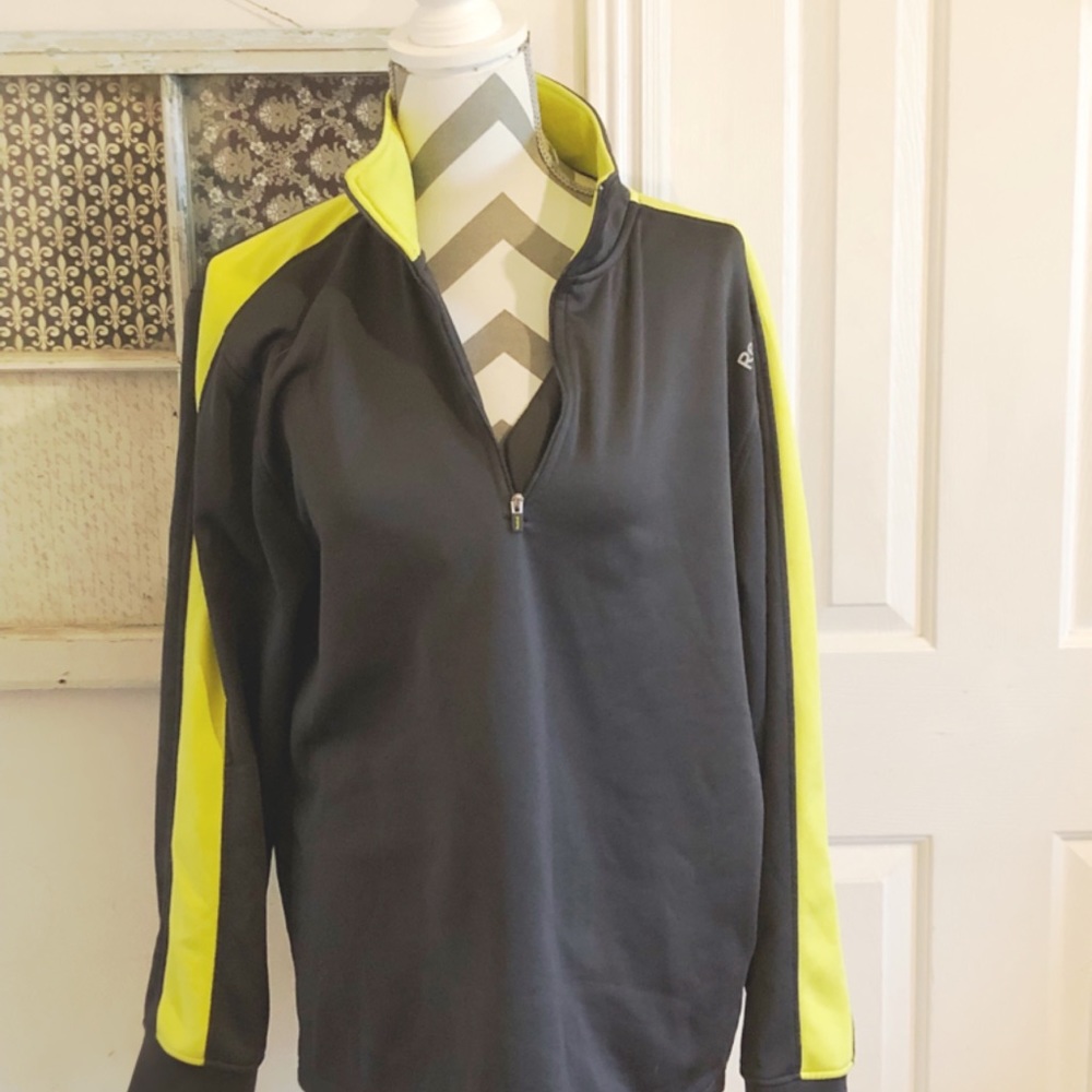 Reebok sweatshirt